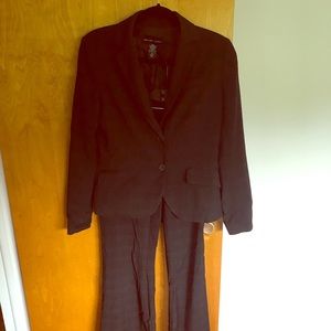 New York & Company suit